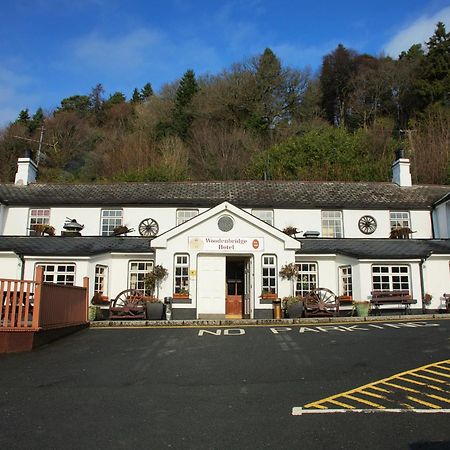 Woodenbridge Hotel Екстериор снимка